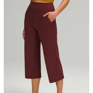 Lululemon Align Wide Leg Super-High-Rise Crop *23"